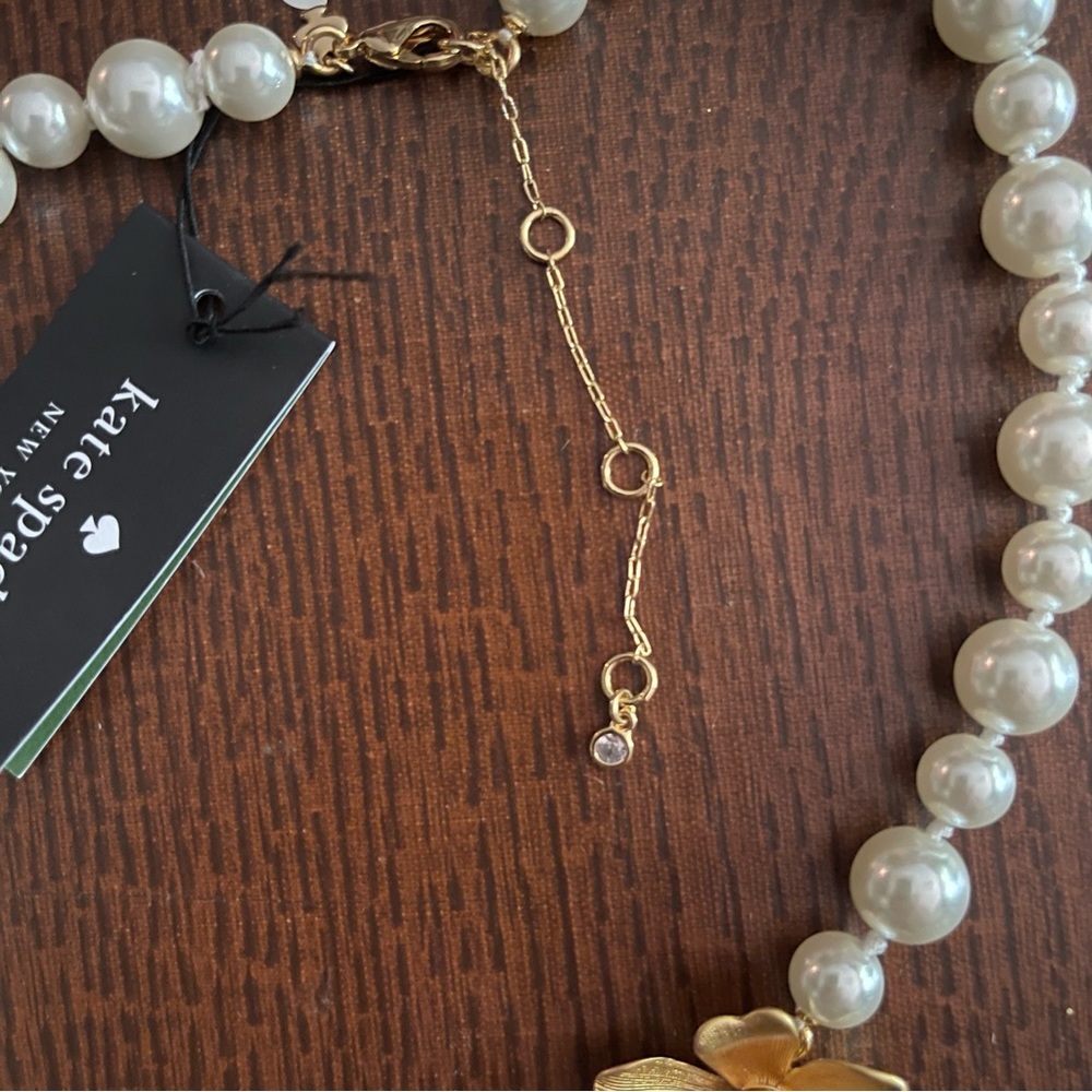 kate spade-SET”Garden Party” Gold Floral and Pearl Necklace and Bracelet - Picture 5 of 10